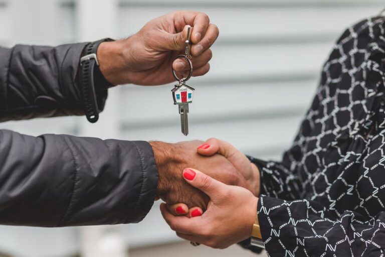 Learn about banks who will approve a bad credit mortgage in Ontario