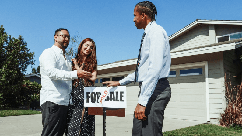a couple buying a house with a mortgage that is affordable