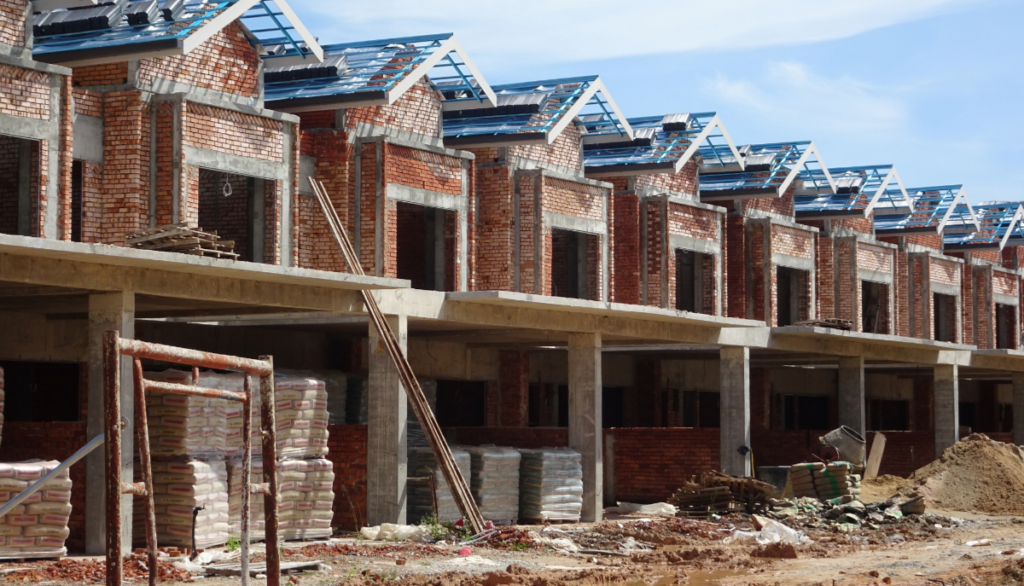 Canadian housing market outlook and options