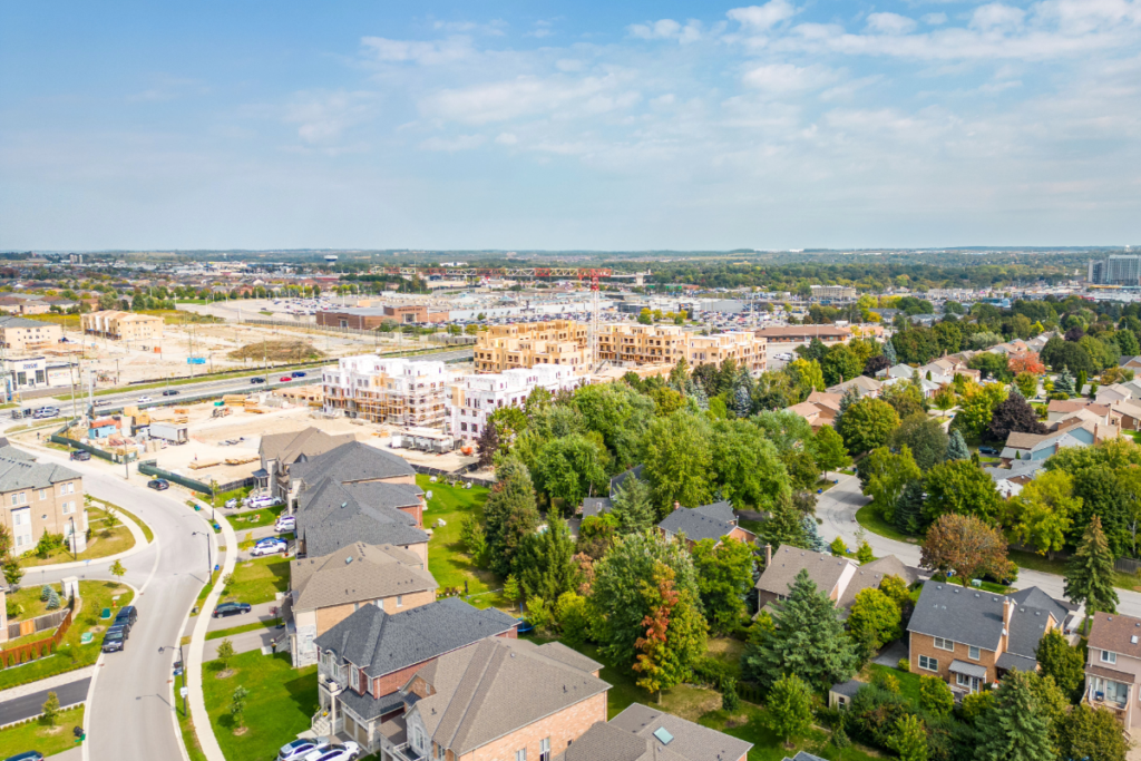Newmarket Ontario lined with existing and new homes. mature trees, representing the established community served by LendToday mortgage brokers Newmarket homeowners trust.